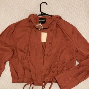 Kittenish Lightweight cropped jacket